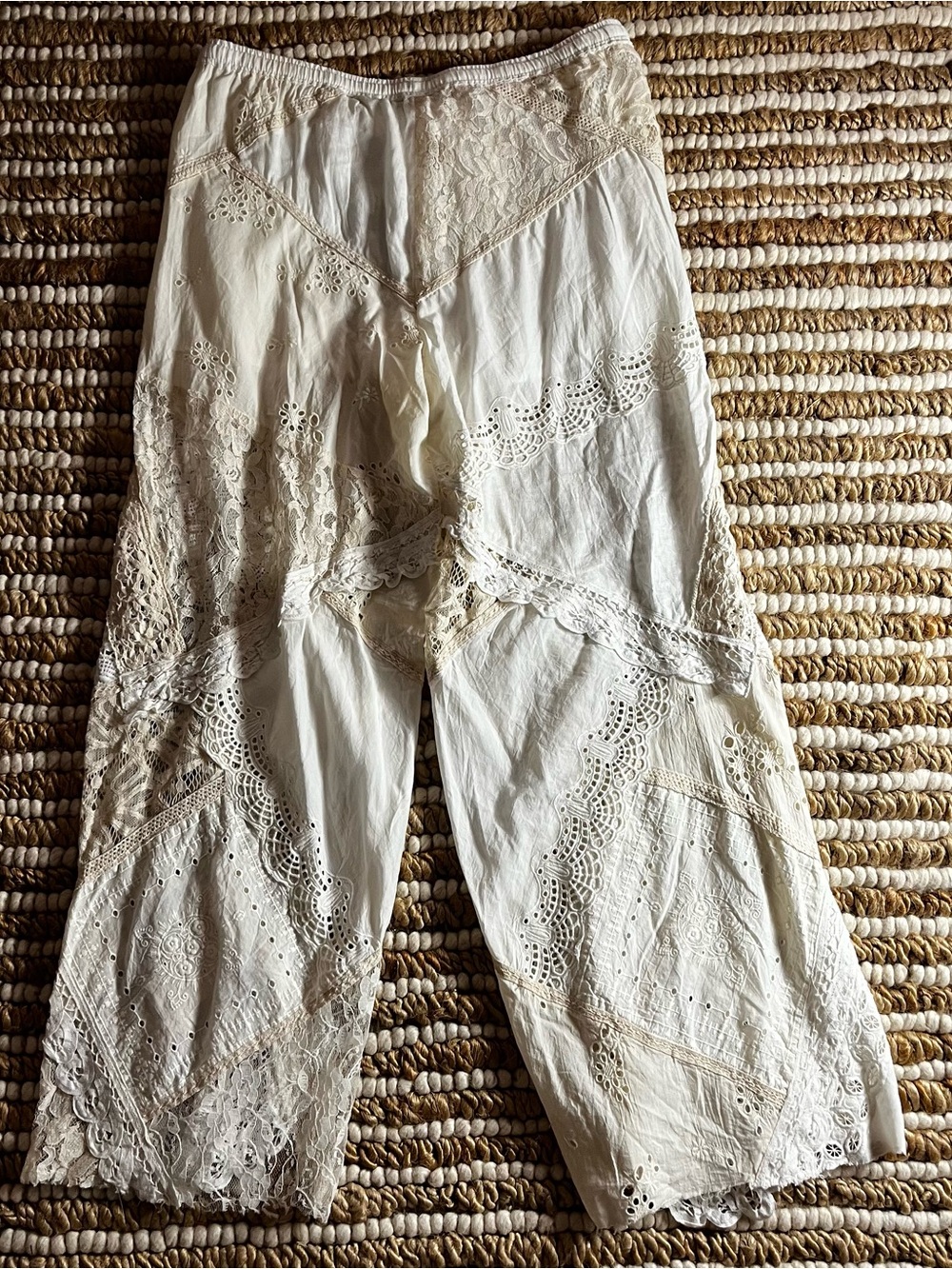 NWT Kimchi Blue Cream Lace Patchwork Wide-Leg Pants - Picture 5 of 10